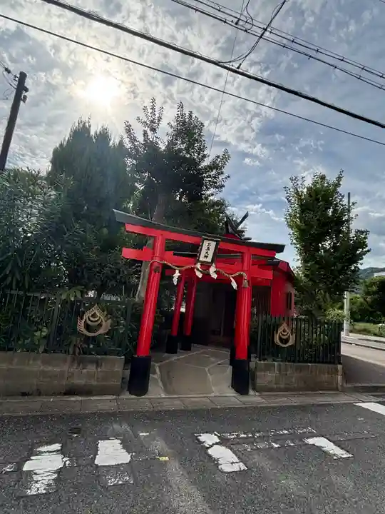 お玉大神(生田川の東岸)(兵庫県)