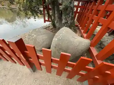旗上弁財天社の{uncategorized: "未分類", other: "その他", undefined: "問題あり", building: "その他建物", grave: "お墓", sacred_gate: "鳥居", guardian: "狛犬", statue: "像", buddha: "仏像", history: "歴史", nature: "自然", garden: "庭園", animal: "動物", pagoda: "塔", temizu: "手水舎", mountain_gate: "山門・神門", sanctuary: "本殿・本堂", subordinate: "末社・摂社", art: "芸術", scenery: "景色", jizo: "地蔵", ema: "絵馬", goshuin: "御朱印", omikuji: "おみくじ", items: "授与品その他", amulet: "お守り", goshuincho: "御朱印帳", eats: "食事", festival: "お祭り", votive_dance: "神楽", shichigosan: "七五三参", wedding: "結婚式", experience: "体験その他", initially: "初詣", around: "周辺", anti_infection: "感染症対策"}