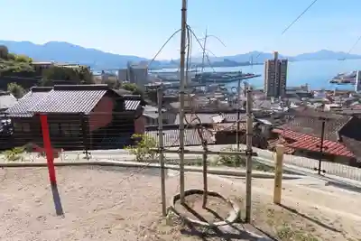 照日神社の周辺