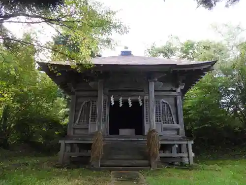 真山の万体仏(秋田県)