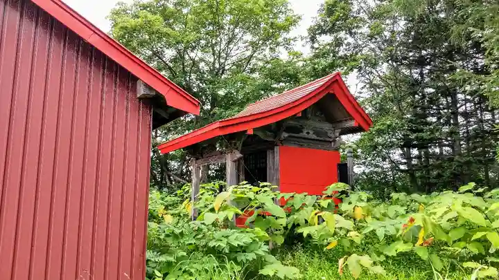 本郷神社の本殿・本堂