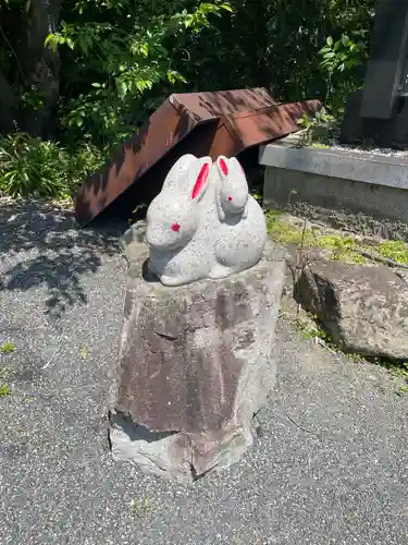 三尾神社の狛犬