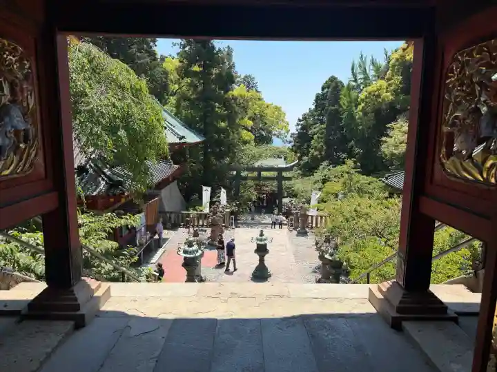 久能山東照宮の{uncategorized: "未分類", other: "その他", undefined: "問題あり", building: "その他建物", grave: "お墓", sacred_gate: "鳥居", guardian: "狛犬", statue: "像", buddha: "仏像", history: "歴史", nature: "自然", garden: "庭園", animal: "動物", pagoda: "塔", temizu: "手水舎", mountain_gate: "山門・神門", sanctuary: "本殿・本堂", subordinate: "末社・摂社", art: "芸術", scenery: "景色", jizo: "地蔵", ema: "絵馬", goshuin: "御朱印", omikuji: "おみくじ", items: "授与品その他", amulet: "お守り", goshuincho: "御朱印帳", eats: "食事", festival: "お祭り", votive_dance: "神楽", shichigosan: "七五三参", wedding: "結婚式", experience: "体験その他", initially: "初詣", around: "周辺", anti_infection: "感染症対策"}