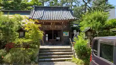 諏訪神社の本殿・本堂