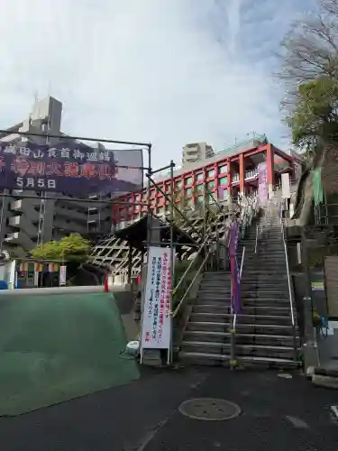 成田山横浜別院延命院の{uncategorized: "未分類", other: "その他", undefined: "問題あり", building: "その他建物", grave: "お墓", sacred_gate: "鳥居", guardian: "狛犬", statue: "像", buddha: "仏像", history: "歴史", nature: "自然", garden: "庭園", animal: "動物", pagoda: "塔", temizu: "手水舎", mountain_gate: "山門・神門", sanctuary: "本殿・本堂", subordinate: "末社・摂社", art: "芸術", scenery: "景色", jizo: "地蔵", ema: "絵馬", goshuin: "御朱印", omikuji: "おみくじ", items: "授与品その他", amulet: "お守り", goshuincho: "御朱印帳", eats: "食事", festival: "お祭り", votive_dance: "神楽", shichigosan: "七五三参", wedding: "結婚式", experience: "体験その他", initially: "初詣", around: "周辺", anti_infection: "感染症対策"}