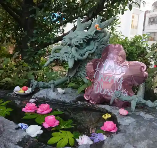 三輪神社の手水舎