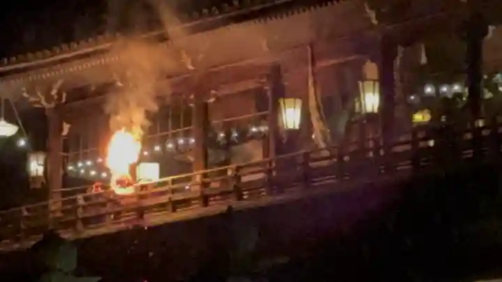 東大寺 二月堂のお祭り