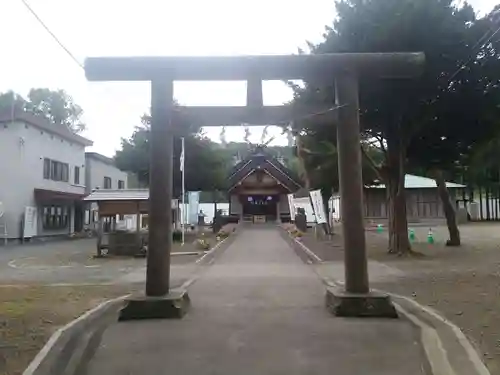 石山神社の鳥居