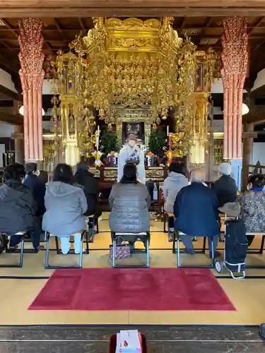 本照寺の本殿