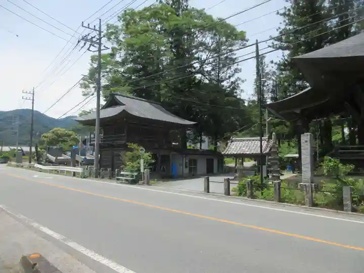 法養寺薬師堂(埼玉県)