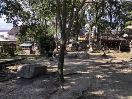 離宮八幡宮の末社・摂社