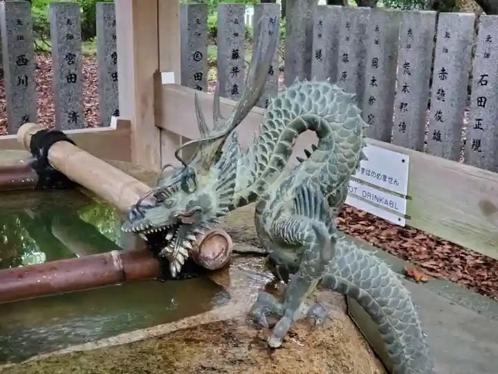 保久良神社の手水舎