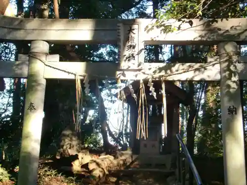 麻賀多神社奥宮の鳥居