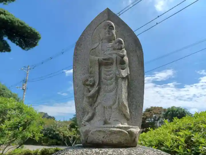 観音寺の地蔵