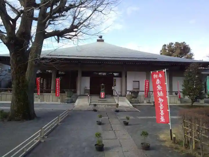明治寺の本殿・本堂