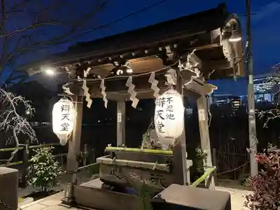 寛永寺不忍池弁天堂の手水舎