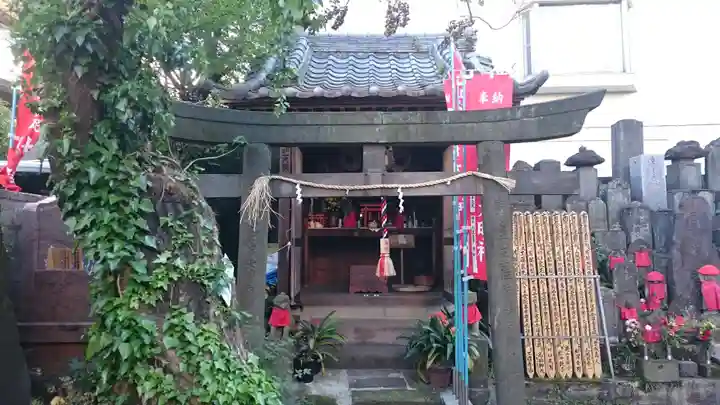 榮久山大法寺の末社・摂社