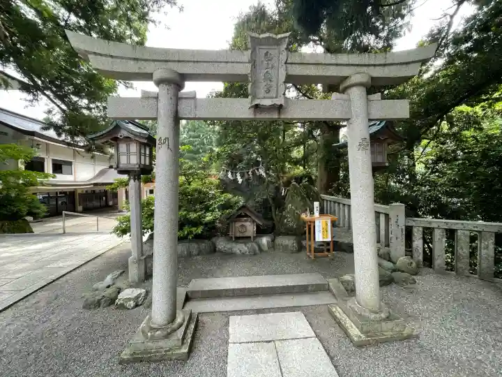 白山比咩神社(石川県)