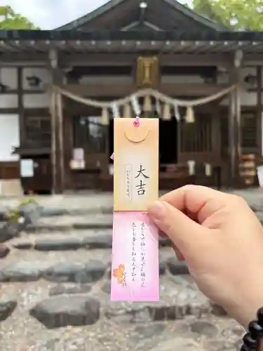 加佐登神社の{uncategorized: "未分類", other: "その他", undefined: "問題あり", building: "その他建物", grave: "お墓", sacred_gate: "鳥居", guardian: "狛犬", statue: "像", buddha: "仏像", history: "歴史", nature: "自然", garden: "庭園", animal: "動物", pagoda: "塔", temizu: "手水舎", mountain_gate: "山門・神門", sanctuary: "本殿・本堂", subordinate: "末社・摂社", art: "芸術", scenery: "景色", jizo: "地蔵", ema: "絵馬", goshuin: "御朱印", omikuji: "おみくじ", items: "授与品その他", amulet: "お守り", goshuincho: "御朱印帳", eats: "食事", festival: "お祭り", votive_dance: "神楽", shichigosan: "七五三参", wedding: "結婚式", experience: "体験その他", initially: "初詣", around: "周辺", anti_infection: "感染症対策"}