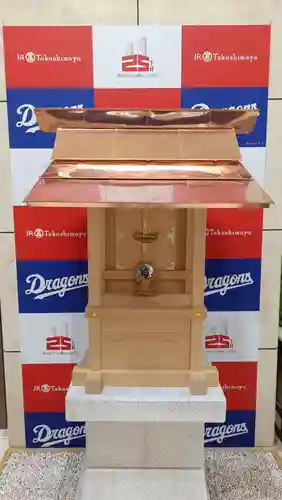 びくとりぃ神社の本殿・本堂