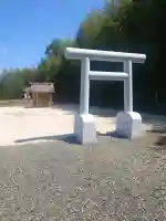 百里神社の{uncategorized: "未分類", other: "その他", undefined: "問題あり", building: "その他建物", grave: "お墓", sacred_gate: "鳥居", guardian: "狛犬", statue: "像", buddha: "仏像", history: "歴史", nature: "自然", garden: "庭園", animal: "動物", pagoda: "塔", temizu: "手水舎", mountain_gate: "山門・神門", sanctuary: "本殿・本堂", subordinate: "末社・摂社", art: "芸術", scenery: "景色", jizo: "地蔵", ema: "絵馬", goshuin: "御朱印", omikuji: "おみくじ", items: "授与品その他", amulet: "お守り", goshuincho: "御朱印帳", eats: "食事", festival: "お祭り", votive_dance: "神楽", shichigosan: "七五三参", wedding: "結婚式", experience: "体験その他", initially: "初詣", around: "周辺", anti_infection: "感染症対策"}