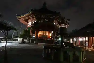 興福寺の本殿・本堂