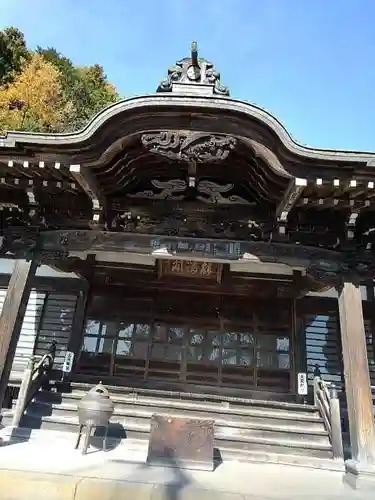 梅岩寺の本殿・本堂