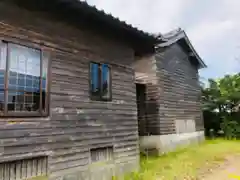 西神社の本殿