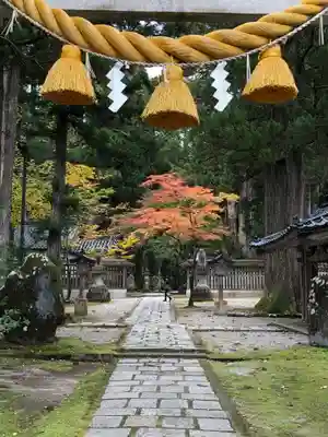 雄山神社中宮祈願殿のその他建物