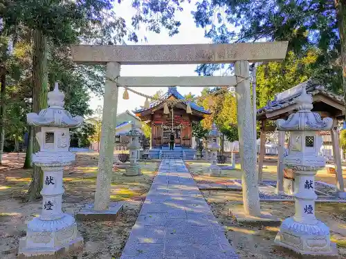 神明社（渕高）の鳥居