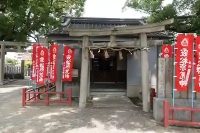 止止呂支比売命神社の末社・摂社