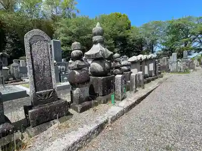 唯称寺(滋賀県)