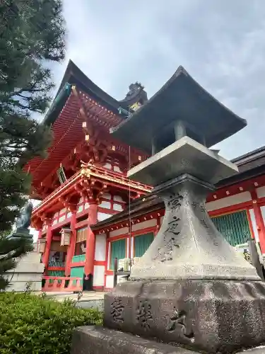 伏見稲荷大社の{uncategorized: "未分類", other: "その他", undefined: "問題あり", building: "その他建物", grave: "お墓", sacred_gate: "鳥居", guardian: "狛犬", statue: "像", buddha: "仏像", history: "歴史", nature: "自然", garden: "庭園", animal: "動物", pagoda: "塔", temizu: "手水舎", mountain_gate: "山門・神門", sanctuary: "本殿・本堂", subordinate: "末社・摂社", art: "芸術", scenery: "景色", jizo: "地蔵", ema: "絵馬", goshuin: "御朱印", omikuji: "おみくじ", items: "授与品その他", amulet: "お守り", goshuincho: "御朱印帳", eats: "食事", festival: "お祭り", votive_dance: "神楽", shichigosan: "七五三参", wedding: "結婚式", experience: "体験その他", initially: "初詣", around: "周辺", anti_infection: "感染症対策"}
