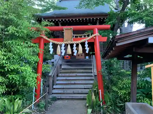 自由が丘熊野神社の末社・摂社