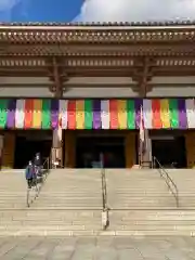 西新井大師総持寺の本殿