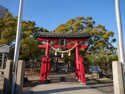 若一王子社の鳥居