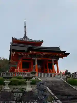 清水寺の山門・神門