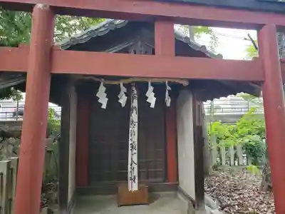 賢木神社の末社・摂社