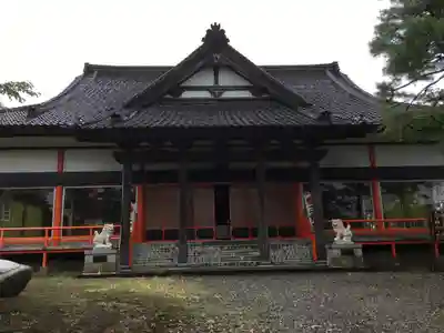 三宝荒神社の本殿・本堂