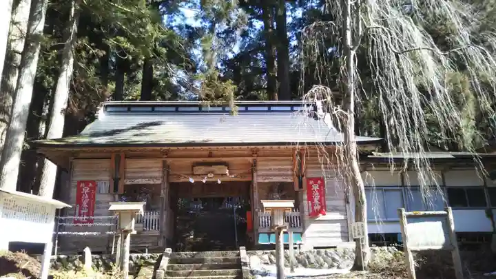 早池峯神社の山門・神門