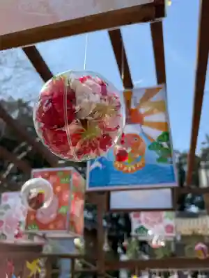 金井神社の{uncategorized: "未分類", other: "その他", undefined: "問題あり", building: "その他建物", grave: "お墓", sacred_gate: "鳥居", guardian: "狛犬", statue: "像", buddha: "仏像", history: "歴史", nature: "自然", garden: "庭園", animal: "動物", pagoda: "塔", temizu: "手水舎", mountain_gate: "山門・神門", sanctuary: "本殿・本堂", subordinate: "末社・摂社", art: "芸術", scenery: "景色", jizo: "地蔵", ema: "絵馬", goshuin: "御朱印", omikuji: "おみくじ", items: "授与品その他", amulet: "お守り", goshuincho: "御朱印帳", eats: "食事", festival: "お祭り", votive_dance: "神楽", shichigosan: "七五三参", wedding: "結婚式", experience: "体験その他", initially: "初詣", around: "周辺", anti_infection: "感染症対策"}