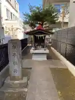 板子稲荷の本殿・本堂