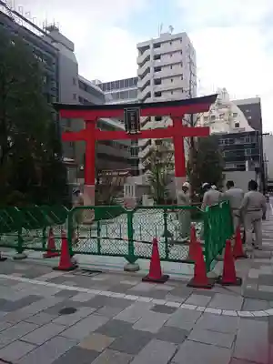福徳神社（芽吹稲荷）の鳥居
