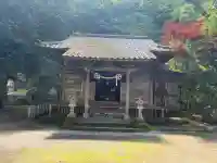 平松神社の{uncategorized: "未分類", other: "その他", undefined: "問題あり", building: "その他建物", grave: "お墓", sacred_gate: "鳥居", guardian: "狛犬", statue: "像", buddha: "仏像", history: "歴史", nature: "自然", garden: "庭園", animal: "動物", pagoda: "塔", temizu: "手水舎", mountain_gate: "山門・神門", sanctuary: "本殿・本堂", subordinate: "末社・摂社", art: "芸術", scenery: "景色", jizo: "地蔵", ema: "絵馬", goshuin: "御朱印", omikuji: "おみくじ", items: "授与品その他", amulet: "お守り", goshuincho: "御朱印帳", eats: "食事", festival: "お祭り", votive_dance: "神楽", shichigosan: "七五三参", wedding: "結婚式", experience: "体験その他", initially: "初詣", around: "周辺", anti_infection: "感染症対策"}