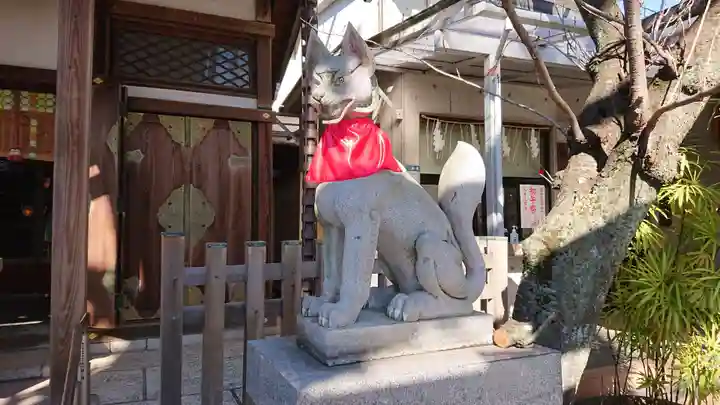飛木稲荷神社の狛犬
