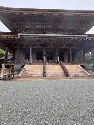 金峯山寺の本殿・本堂