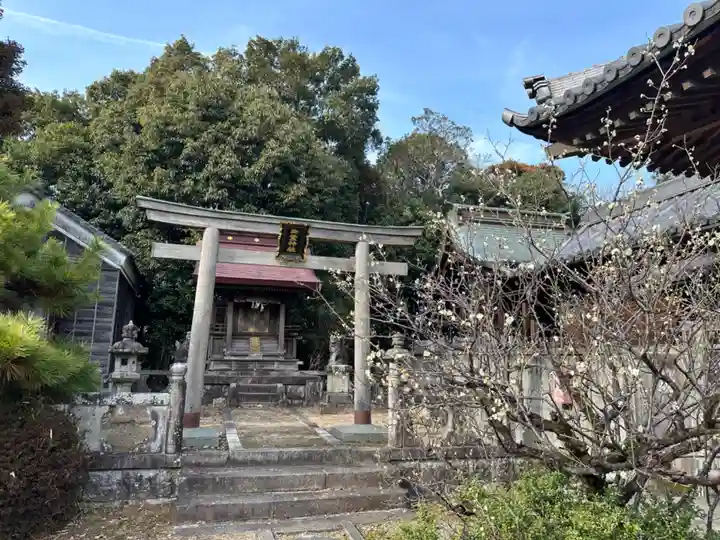 阿久比神社の末社・摂社