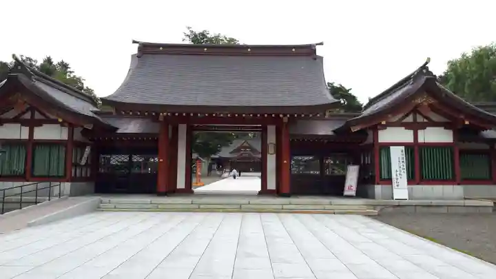 北海道護國神社の山門・神門