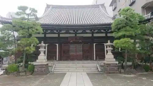 宗三寺の本殿・本堂