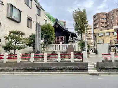 亀戸水神社の{uncategorized: "未分類", other: "その他", undefined: "問題あり", building: "その他建物", grave: "お墓", sacred_gate: "鳥居", guardian: "狛犬", statue: "像", buddha: "仏像", history: "歴史", nature: "自然", garden: "庭園", animal: "動物", pagoda: "塔", temizu: "手水舎", mountain_gate: "山門・神門", sanctuary: "本殿・本堂", subordinate: "末社・摂社", art: "芸術", scenery: "景色", jizo: "地蔵", ema: "絵馬", goshuin: "御朱印", omikuji: "おみくじ", items: "授与品その他", amulet: "お守り", goshuincho: "御朱印帳", eats: "食事", festival: "お祭り", votive_dance: "神楽", shichigosan: "七五三参", wedding: "結婚式", experience: "体験その他", initially: "初詣", around: "周辺", anti_infection: "感染症対策"}